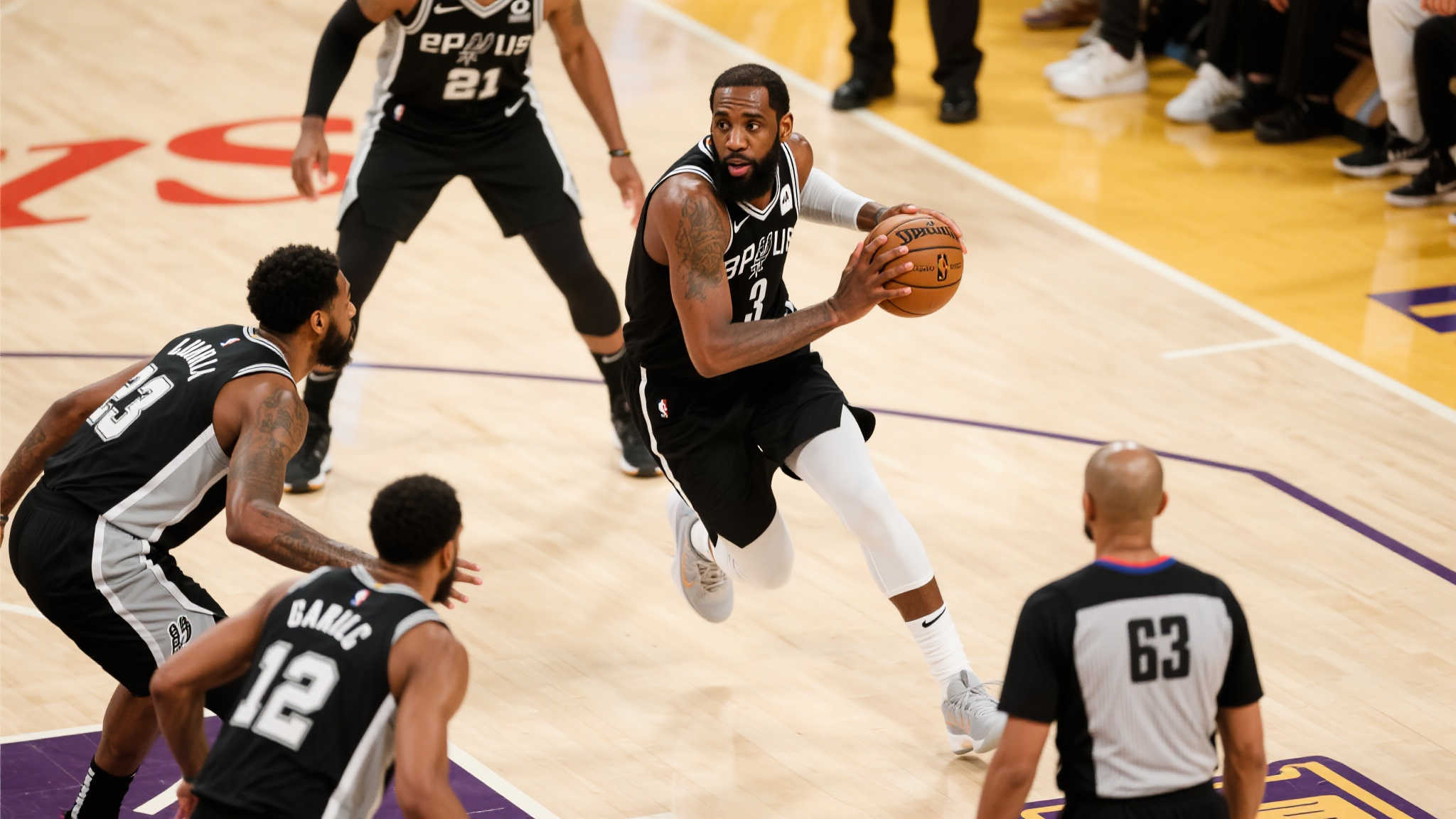 步步推向了 步步推向了